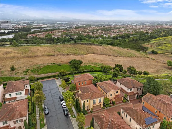 $5,100 | 102 Bianco, Irvine, CA 92618