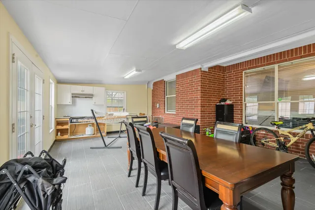 $2,250 | 12619 Egret Hill Court, Houston, TX 77089