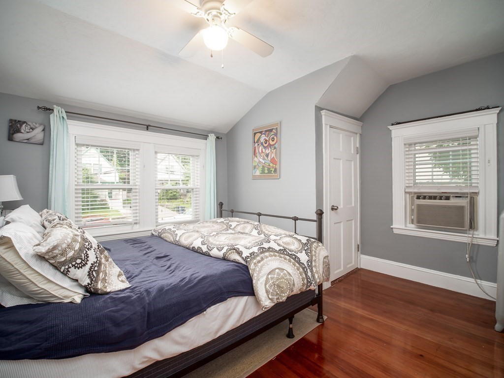 482 Beech Street Boston, MA 02131 - Photo 16 of 36 Gallery Image 16
