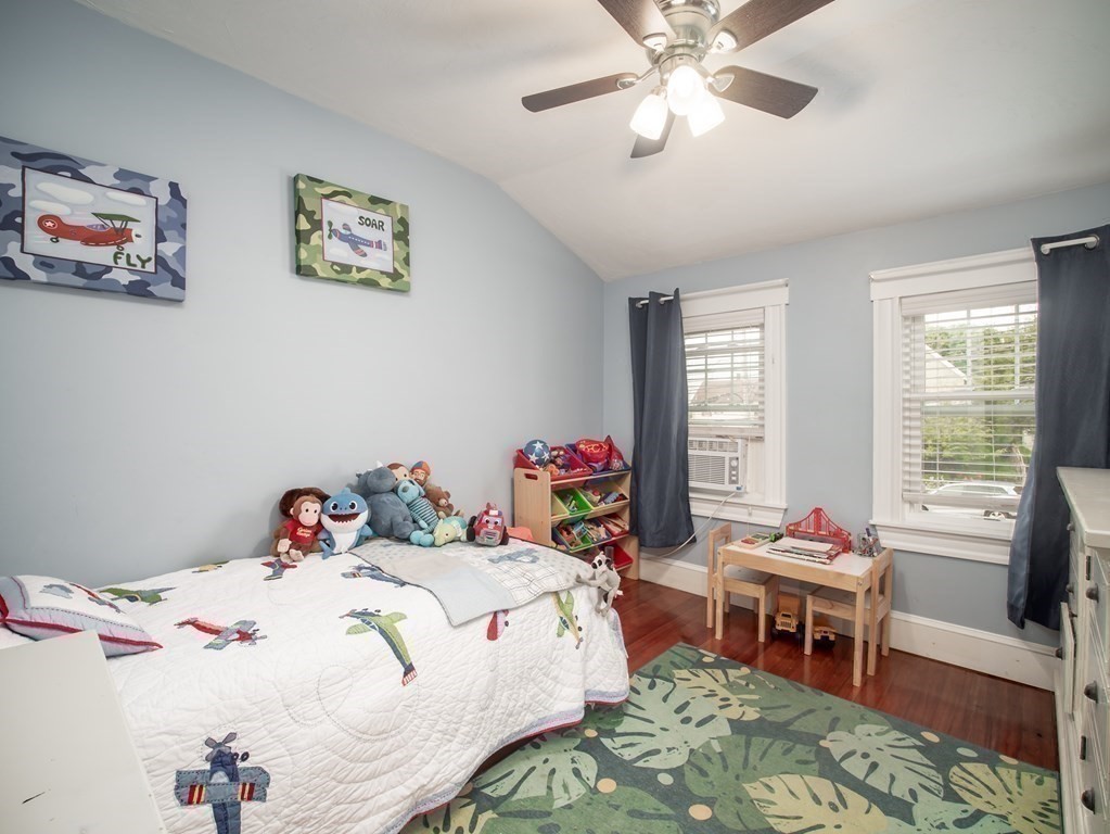 482 Beech Street Boston, MA 02131 - Photo 18 of 36 Gallery Image 18