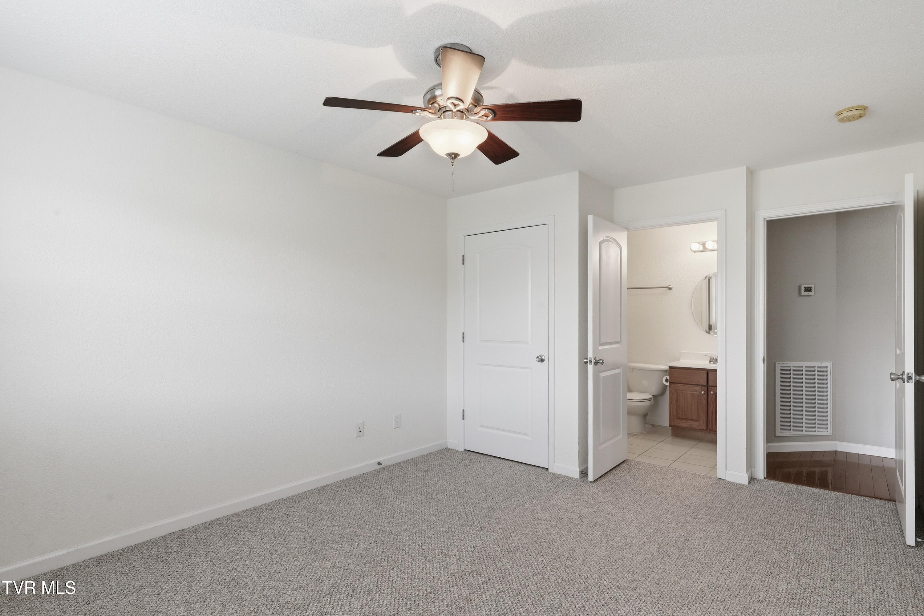 767 Possum Creek Road Greeneville, TN 37743 - Photo 44 of 69 60_767_possum_creek_rd_0136