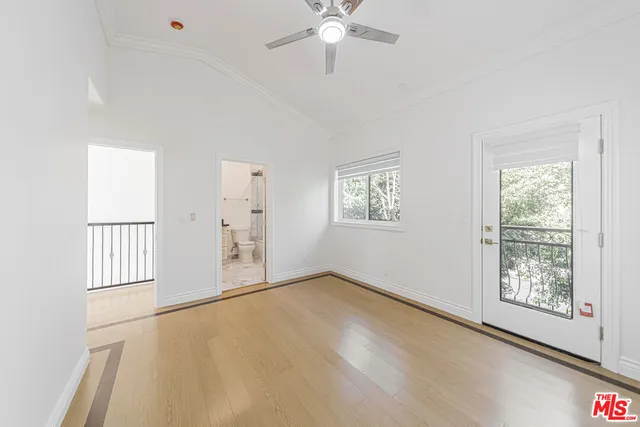 $6,295 | 2017 South Centinela Avenue, Unit B, Santa Monica, CA 90404