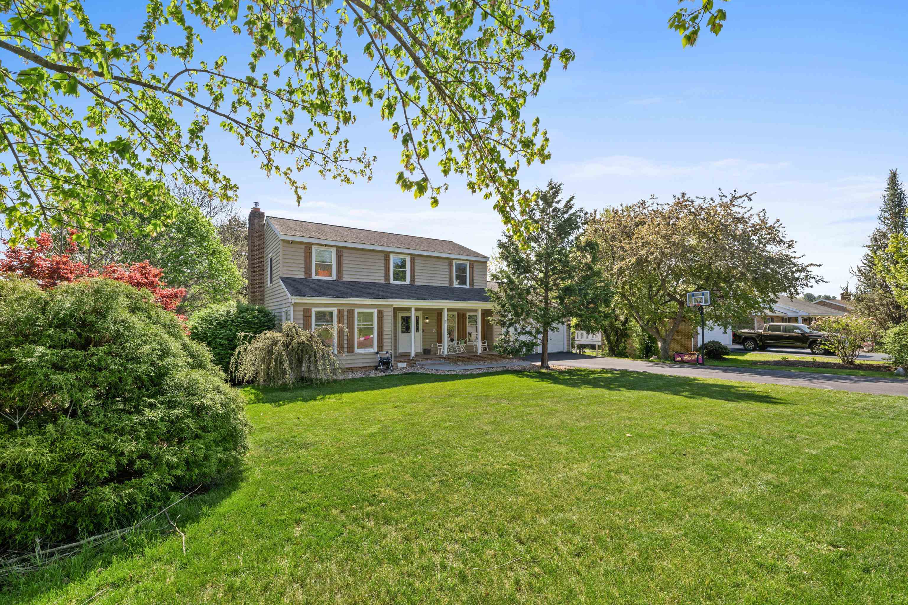 1368 Bluewater Road Harrisonburg, VA 22801 - Photo 2 of 72 Gallery Image 2