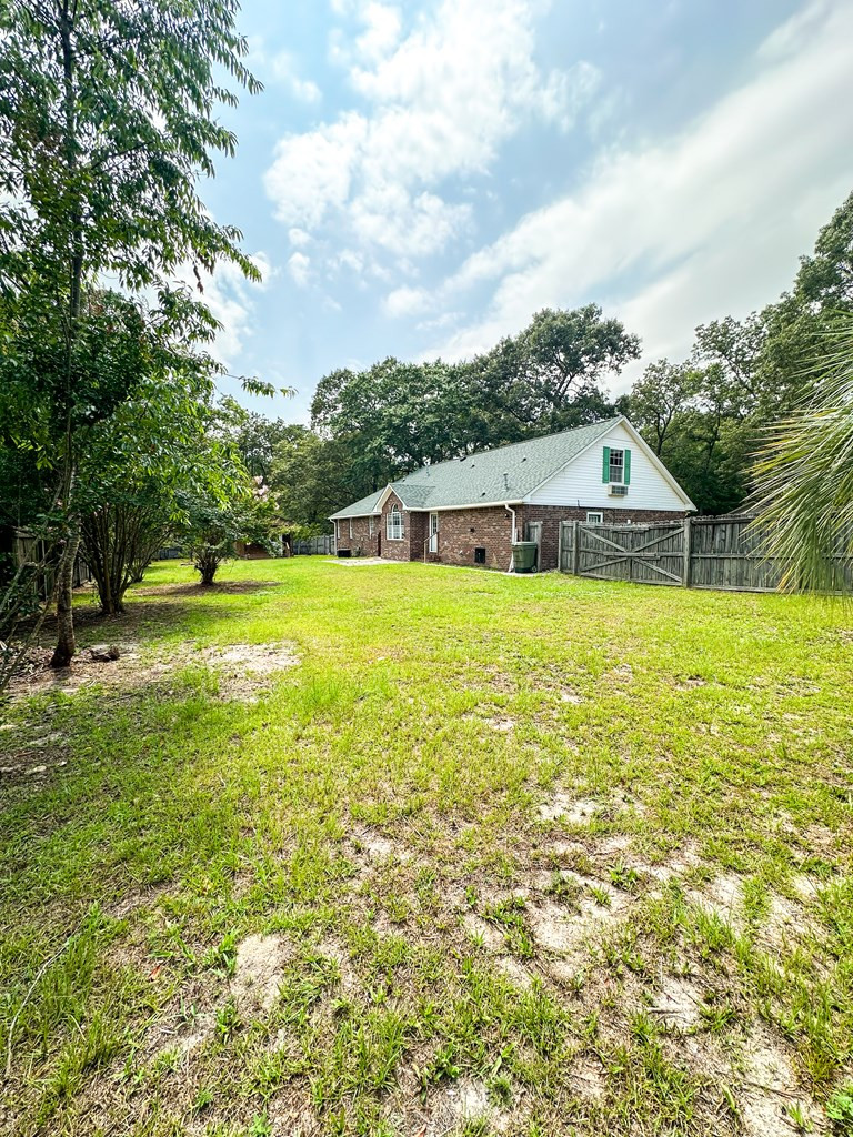 70 Chartwell Court Sumter, SC 29154 - Photo 2 of 4 Gallery Image 2