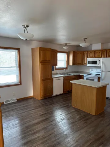 $350,000 | 1633 Carlson Place, Watertown, WI 53094