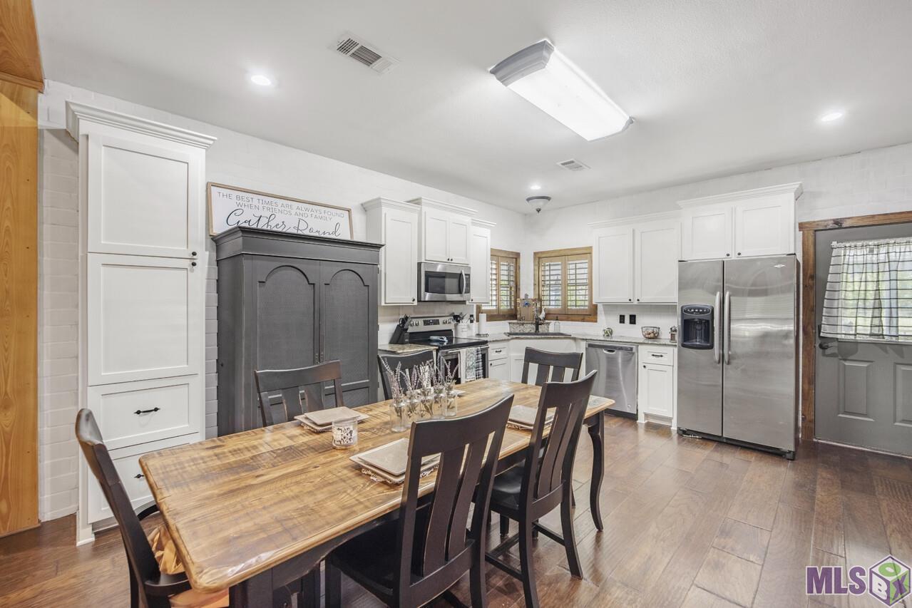 30249 Gill Road Albany, LA 70711 - Photo 11 of 26 Gallery Image 11