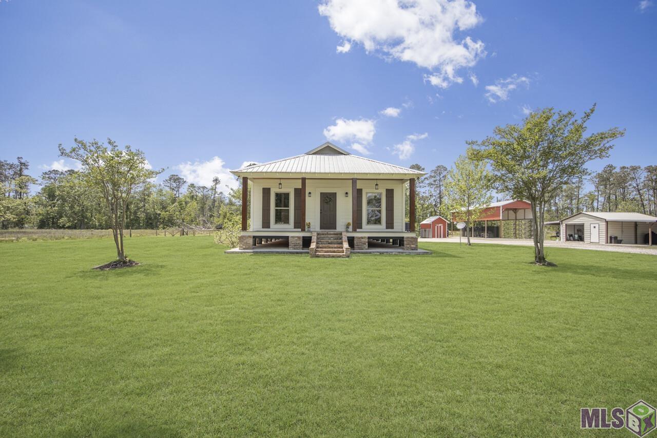 30249 Gill Road Albany, LA 70711 - Photo 2 of 26 Gallery Image 2
