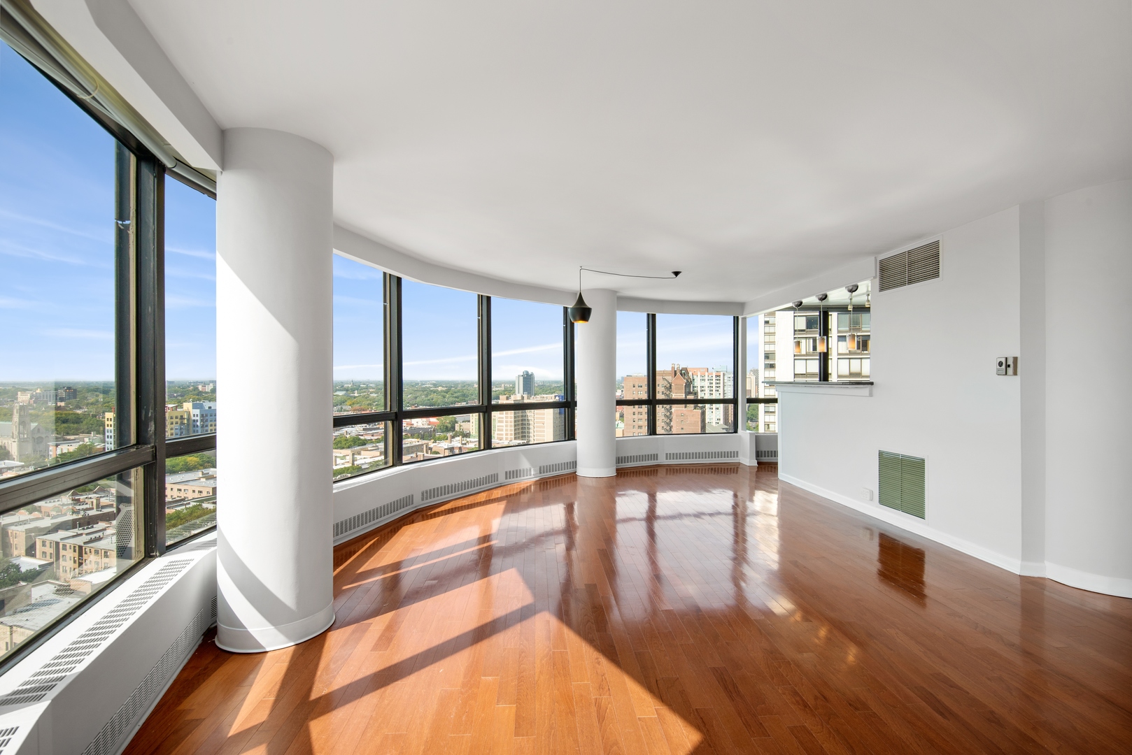 5415 North Sheridan Road, Unit 2111 Chicago, IL 60640 - Photo 7 of 12