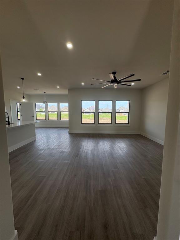 216 Reliance Road Godley, TX 76044 - Photo 3 of 15