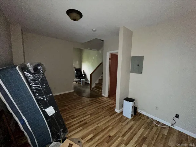 $1,500 | 69 Academy Street, Unit F, Poughkeepsie, NY 12601