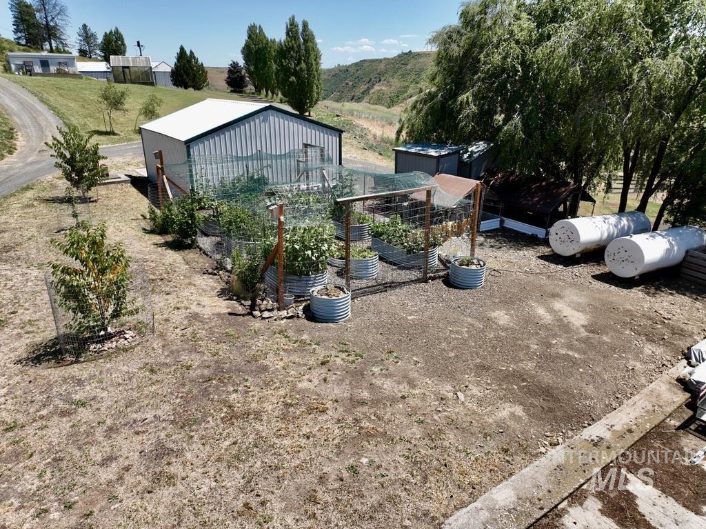 2792 & 2796 Ewing Road Nezperce, ID 83543 - Photo 35 of 50