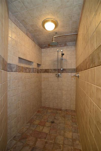 211 Puritan Road Carnegie, PA 15106 - Photo 16 of 25 Gallery Image 16