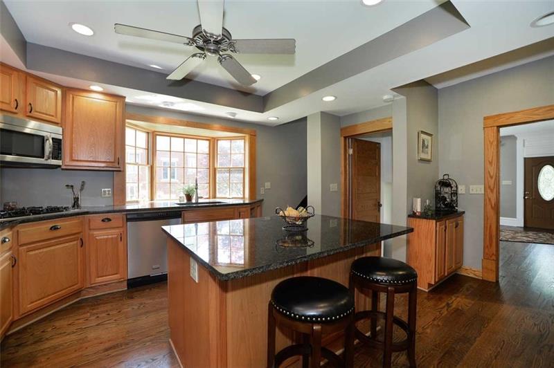 211 Puritan Road Carnegie, PA 15106 - Photo 10 of 25 Gallery Image 10
