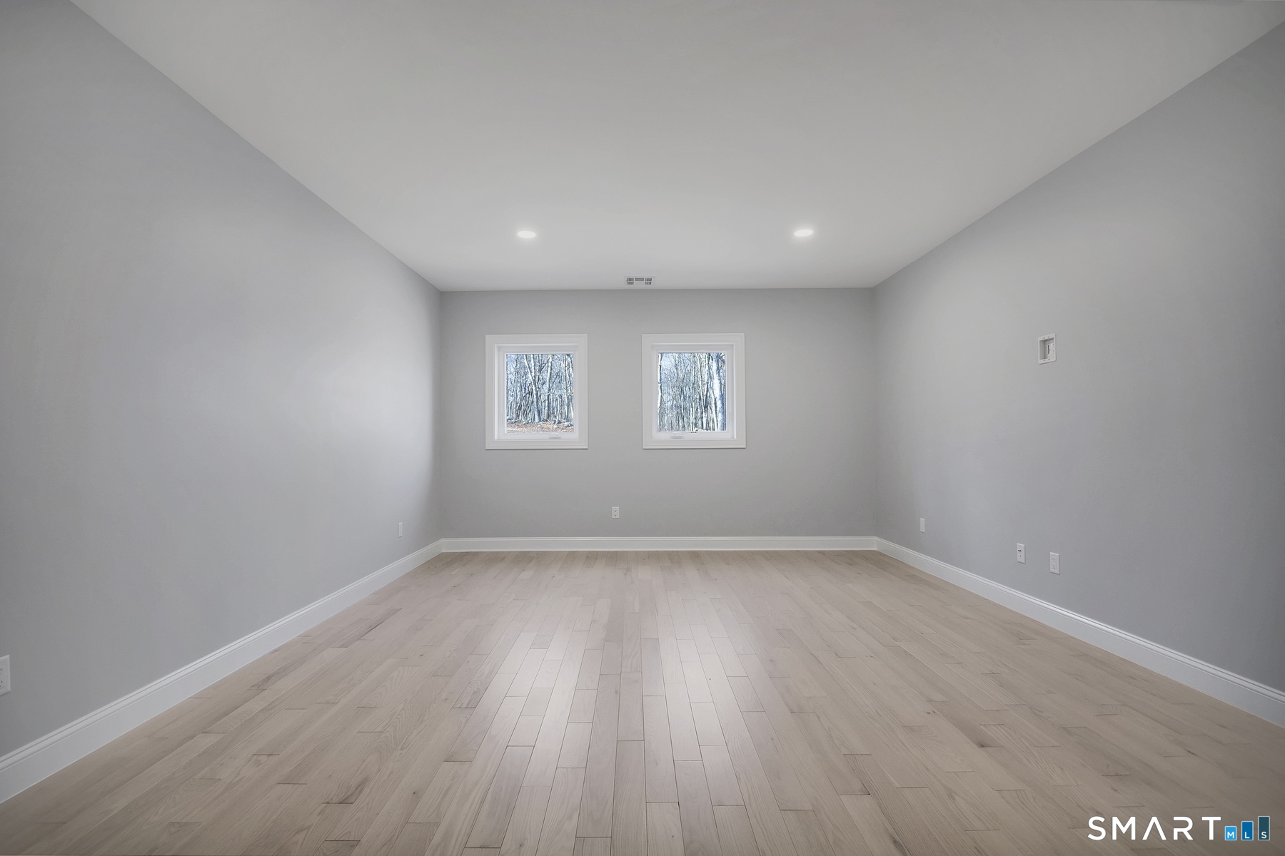 123 Scott Road East Lyme, CT 06333 - Photo 22 of 40