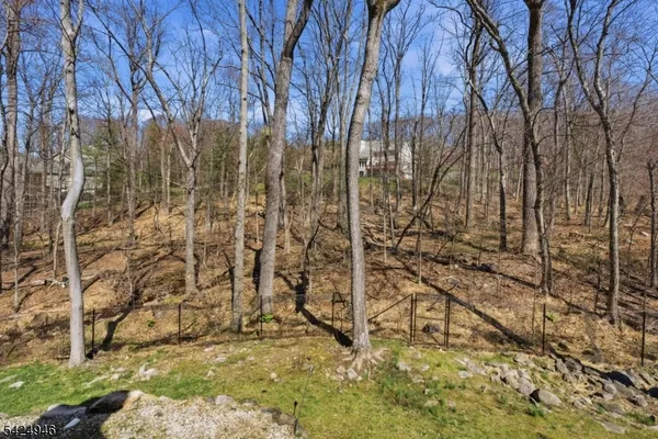 $7,000 | 11 Rosewood Lane, Denville, NJ 07834