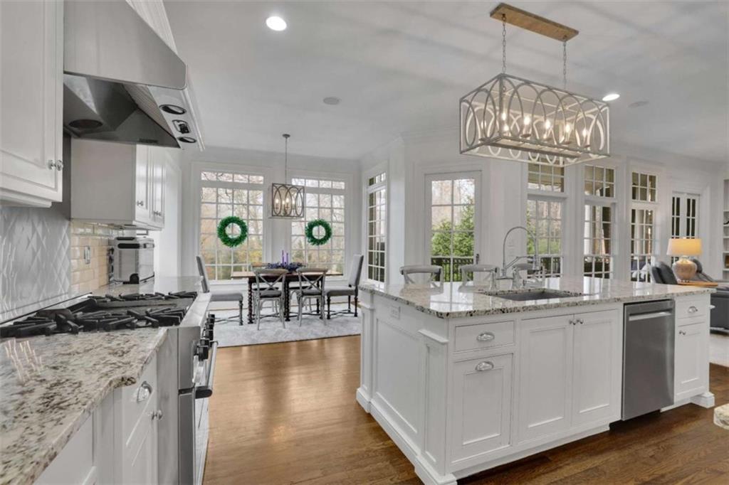 4084 Peachtree Dunwoody Road Atlanta, GA 30342 - Photo 11 of 47