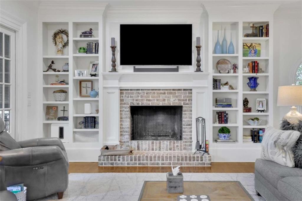 4084 Peachtree Dunwoody Road Atlanta, GA 30342 - Photo 14 of 47