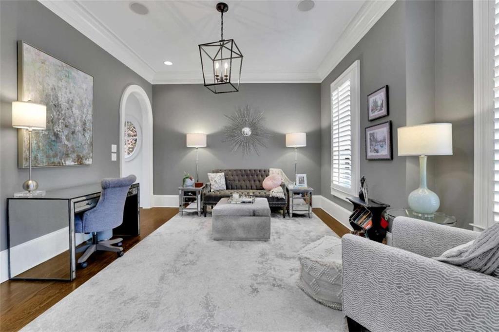 4084 Peachtree Dunwoody Road Atlanta, GA 30342 - Photo 16 of 47