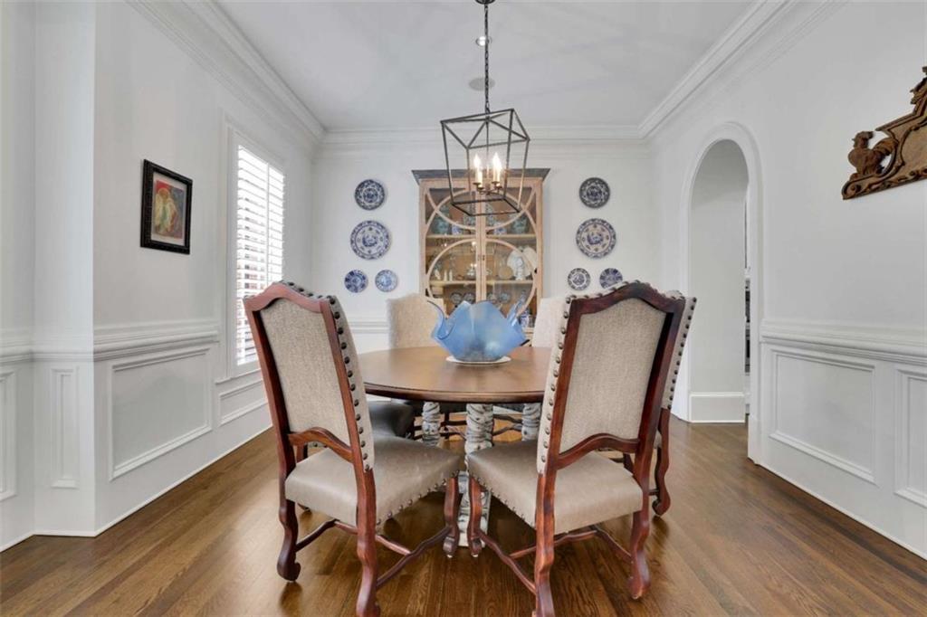 4084 Peachtree Dunwoody Road Atlanta, GA 30342 - Photo 18 of 47