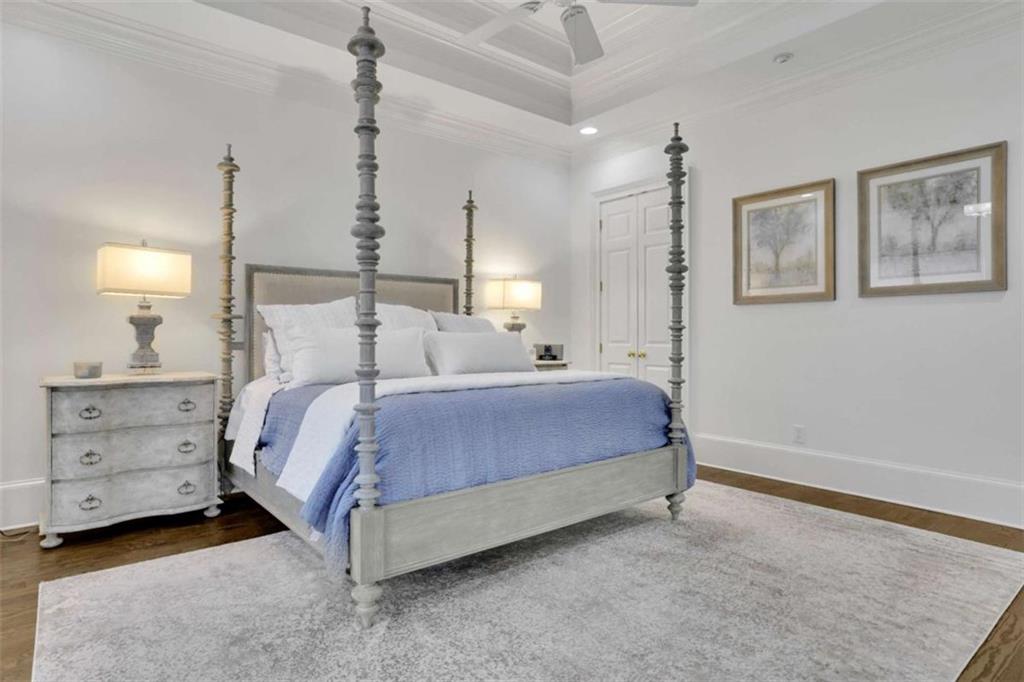 4084 Peachtree Dunwoody Road Atlanta, GA 30342 - Photo 21 of 47