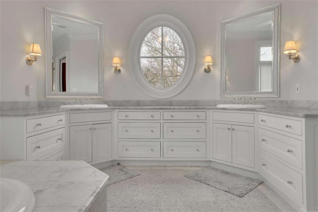 4084 Peachtree Dunwoody Road Atlanta, GA 30342 - Photo 24 of 47