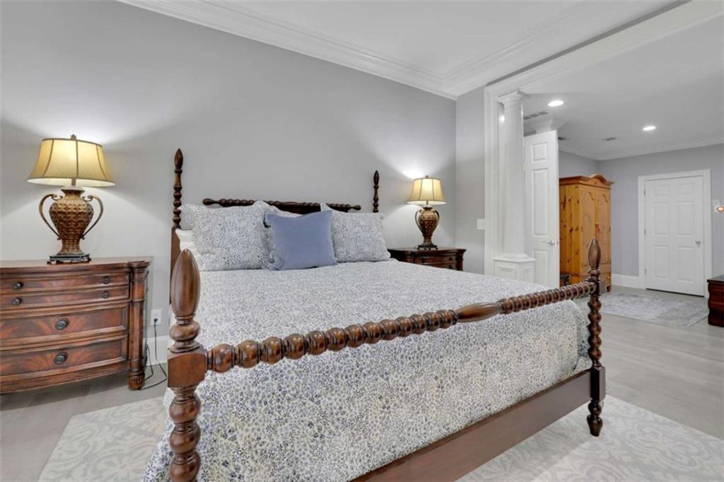 4084 Peachtree Dunwoody Road Atlanta, GA 30342 - Photo 37 of 47