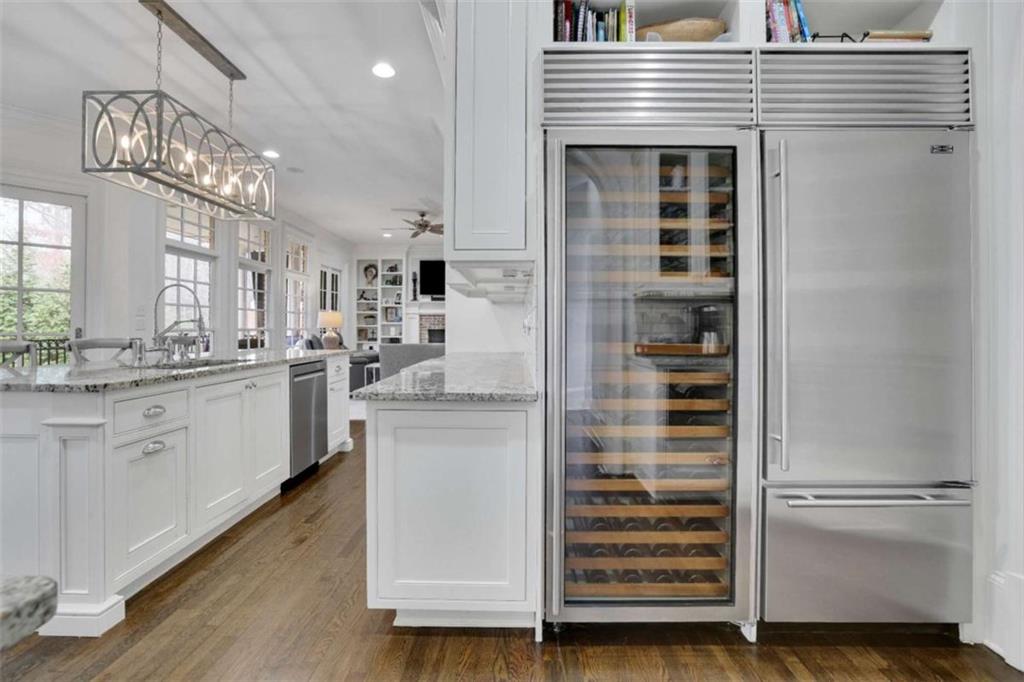 4084 Peachtree Dunwoody Road Atlanta, GA 30342 - Photo 9 of 47