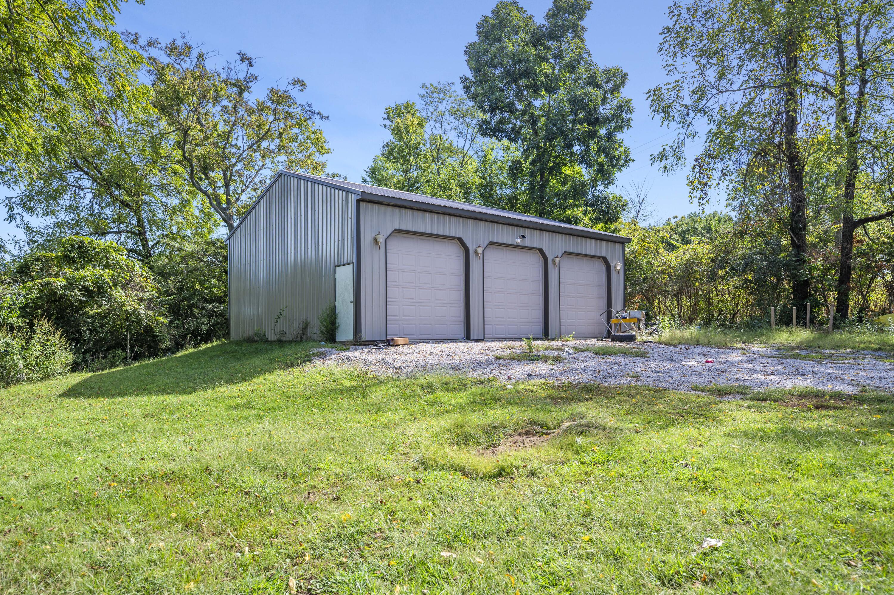 1787 Barnes Mill Road Richmond, KY 40475 - Photo 40 of 42 20260914-1787-Barnes-Mill-Rd-fh-077