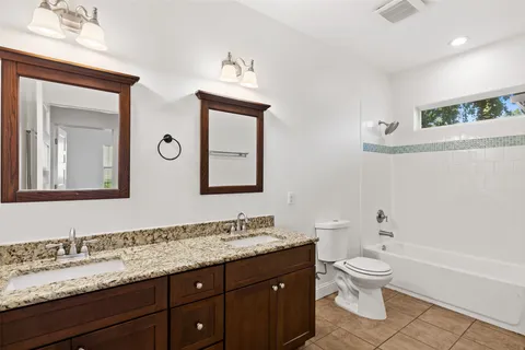 $610,000 | 3203 East 18th Street, Austin, TX 78721