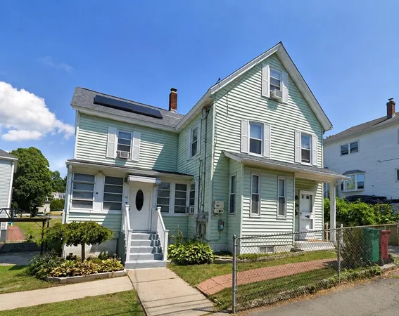 $2,500 | 14 Warnock Street, Unit 1, Lowell, MA 01852