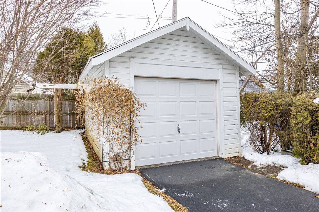 138 Wilsonia Road Rochester, NY 14609 - Photo 28 of 33