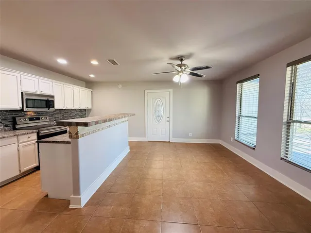 $480,000 | 529 Northwest Private Road 147, Rice, TX 75155