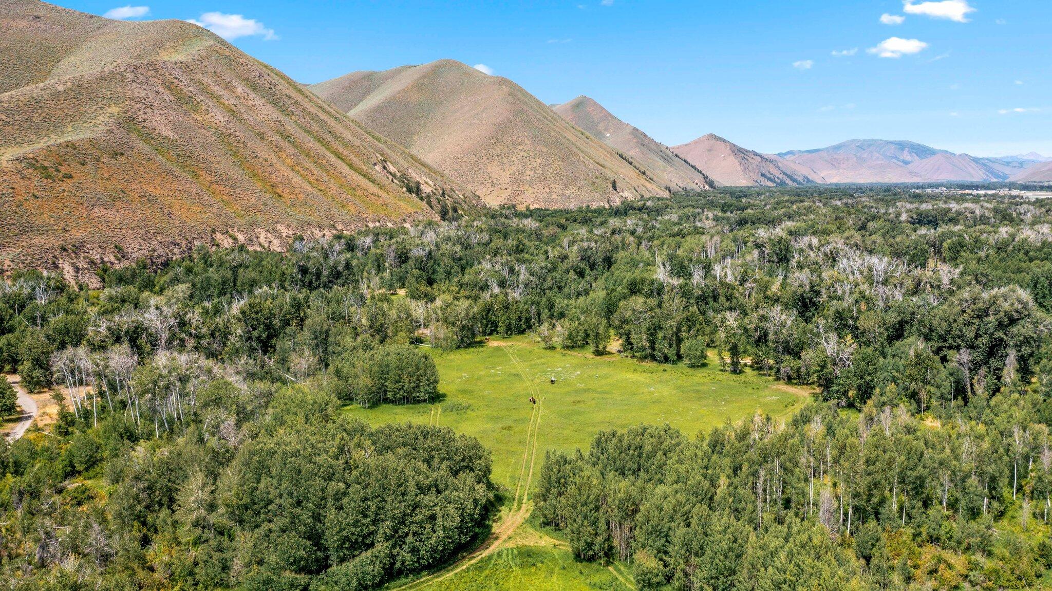 142 Broadford Road Blaine County, ID 83333 - Photo 15 of 31 DJI_0138_1