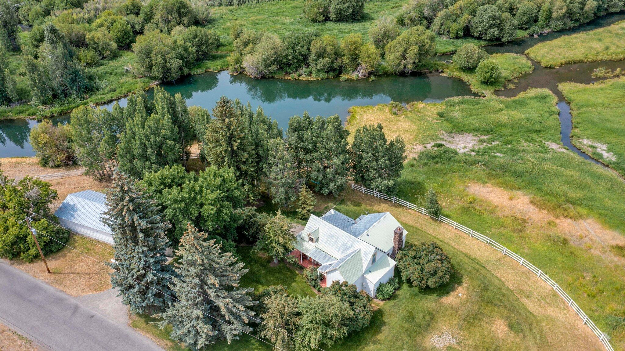 142 Broadford Road Blaine County, ID 83333 - Photo 20 of 31 DJI_0128_1