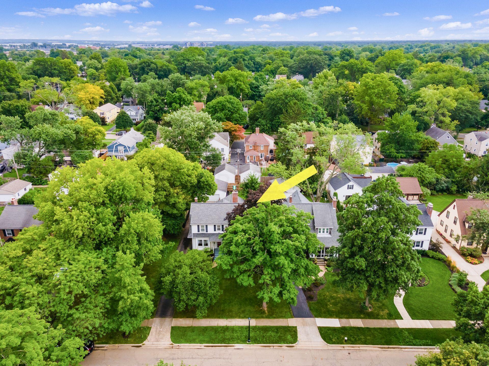 240 North Ardmore Road Bexley, OH 43209 - Photo 60 of 72 Front Drone