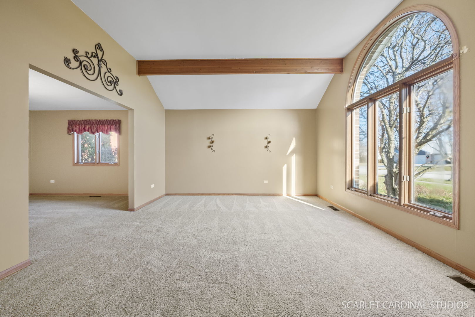 20428 South Grand Prairie Lane Frankfort, IL 60423 - Photo 4 of 29 an empty room with a large window