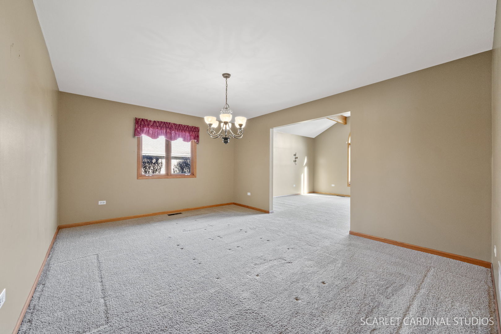 20428 South Grand Prairie Lane Frankfort, IL 60423 - Photo 5 of 29 a view of a room with a chandelier
