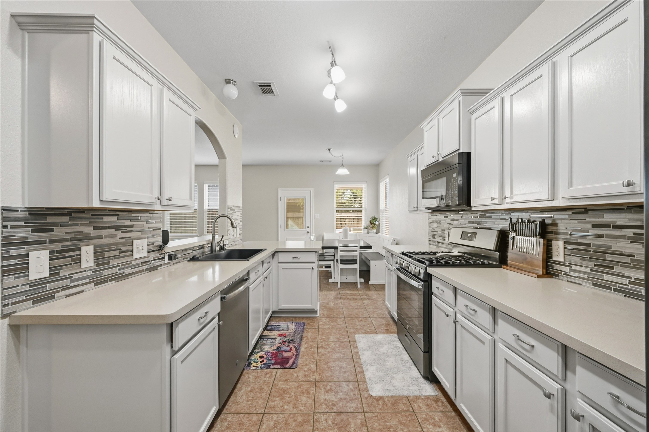 7043 Windy Run Court Spring, TX 77379 - Photo 20 of 44