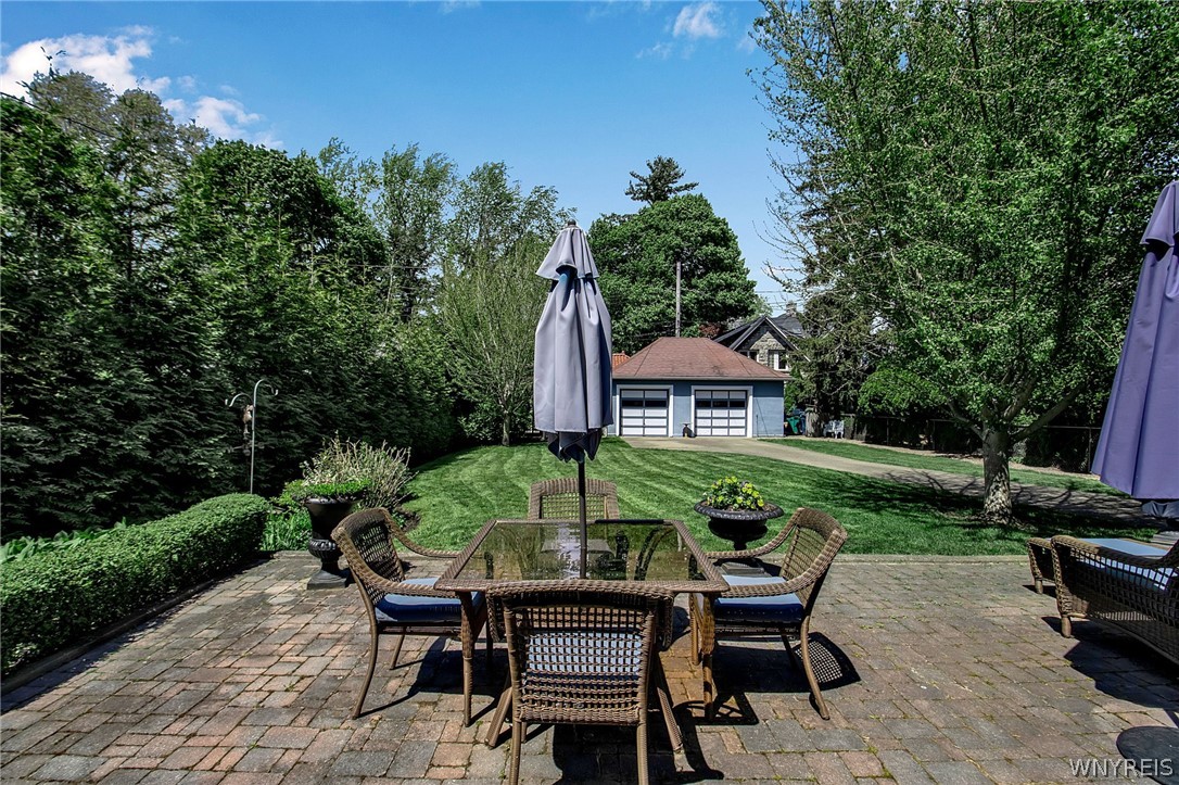 110 Beard Avenue Buffalo, NY 14214 - Photo 12 of 50