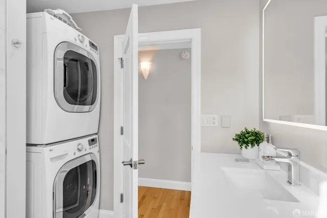 $1,695,000 | 311 Lakeshore Drive, San Francisco, CA 94132