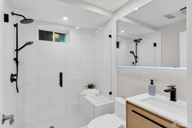 $1,695,000 | 311 Lakeshore Drive, San Francisco, CA 94132