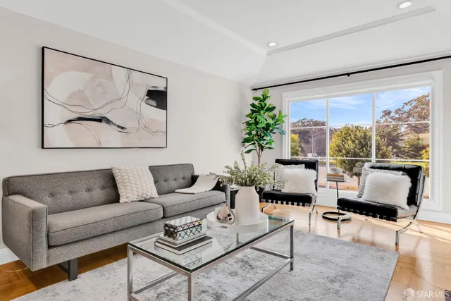 $1,695,000 | 311 Lakeshore Drive, San Francisco, CA 94132