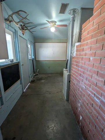a view of a storage & utility room