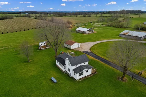 $414,900 | N3429 Highview Road, Lyndon, WI 53011