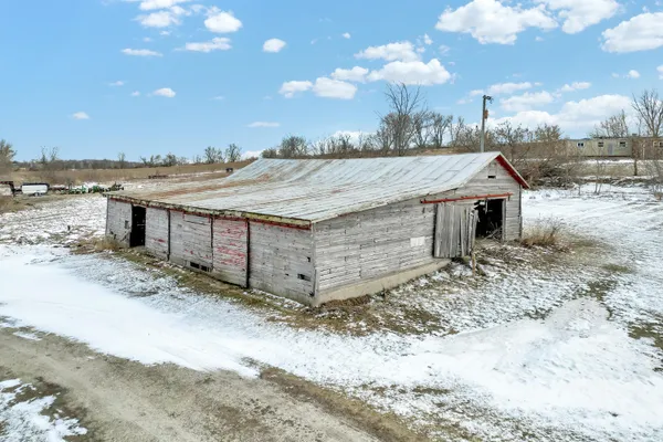 $419,900 | N3429 Highview Road, Lyndon, WI 53011
