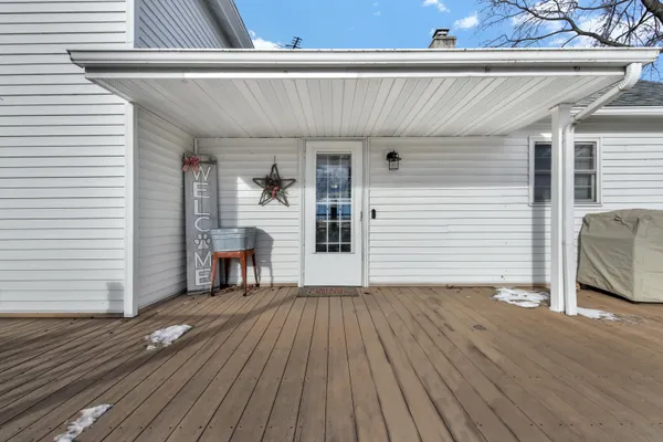 $419,900 | N3429 Highview Road, Lyndon, WI 53011