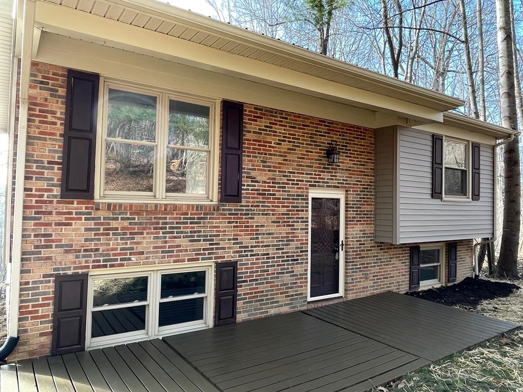 181 Slide Mountain Road Bland, VA 24315 - Photo 1 of 1 Gallery Image 1