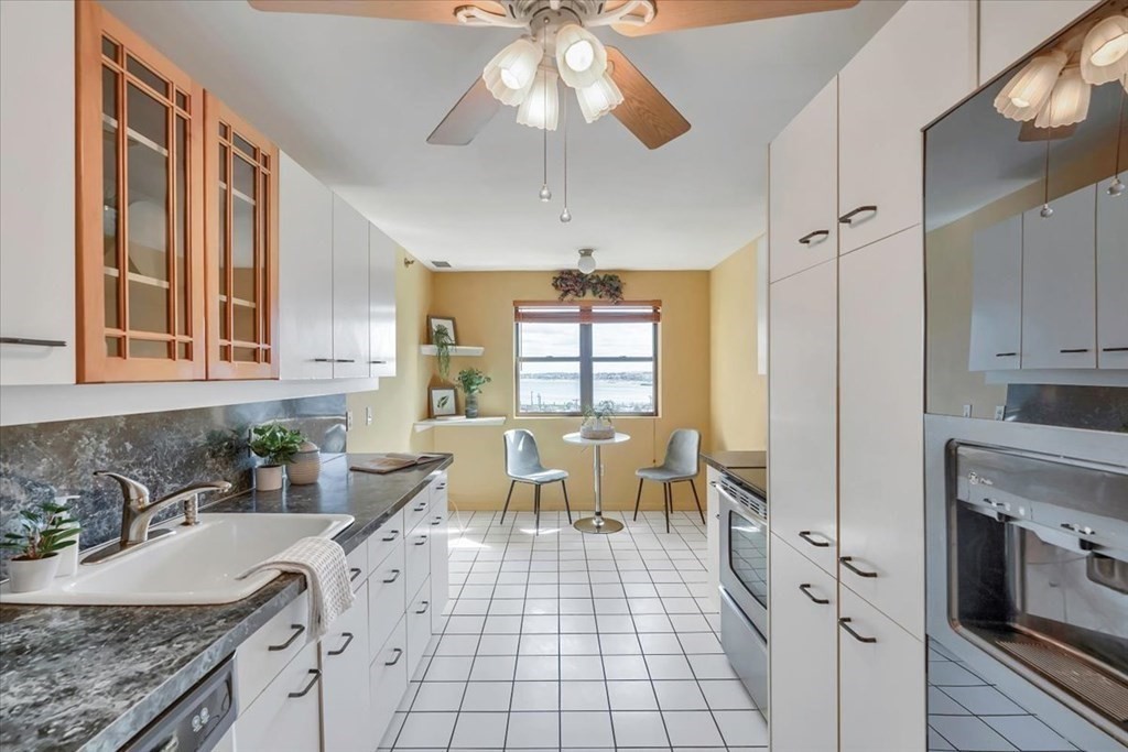 3 Seal Harbor Road, Unit 331 Winthrop, MA 02152 - Photo 5 of 16 Gallery Image 5