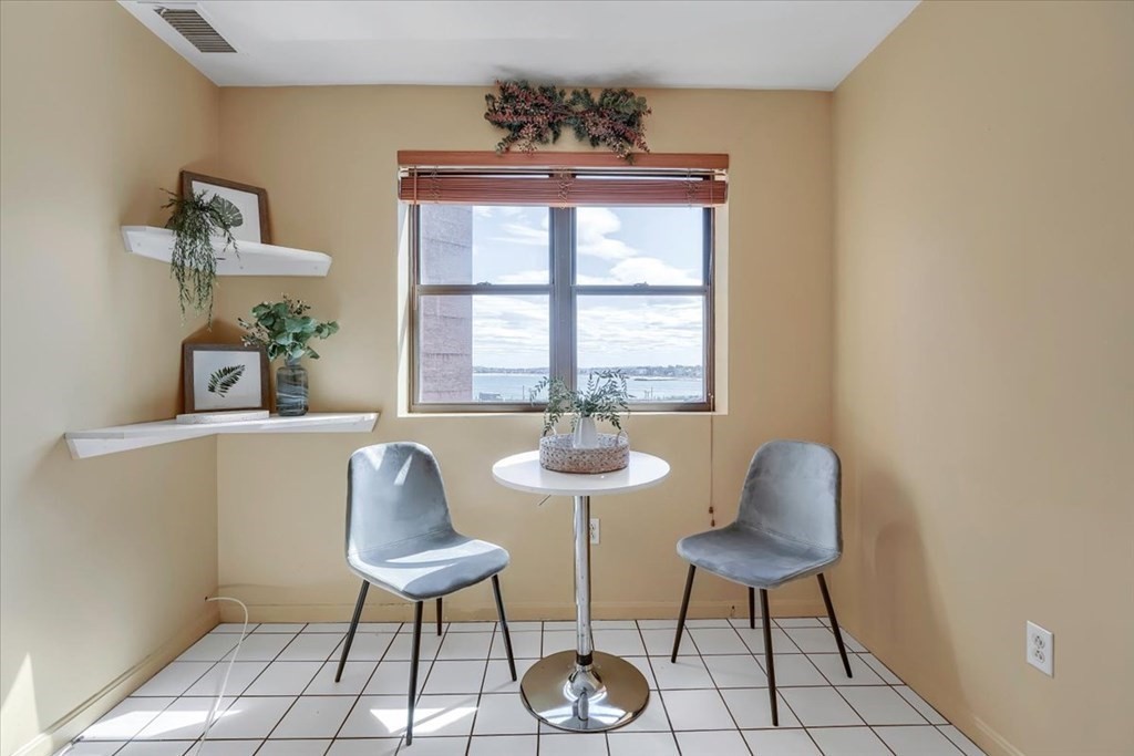 3 Seal Harbor Road, Unit 331 Winthrop, MA 02152 - Photo 6 of 16 Gallery Image 6
