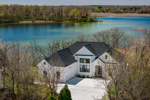 $1,750,000 | 1835 North Davies Drive, Summit, WI 53066